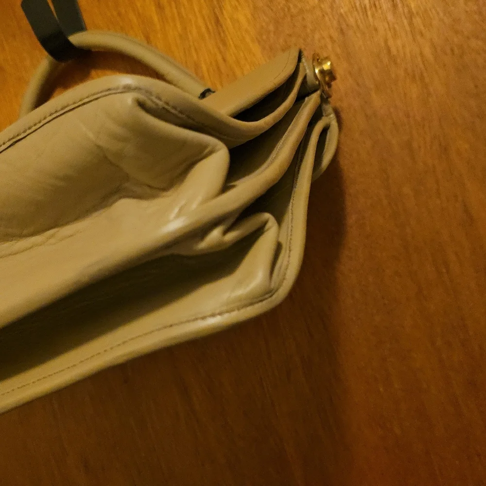 Vintage Gucci Tan Beige Leather Handbag